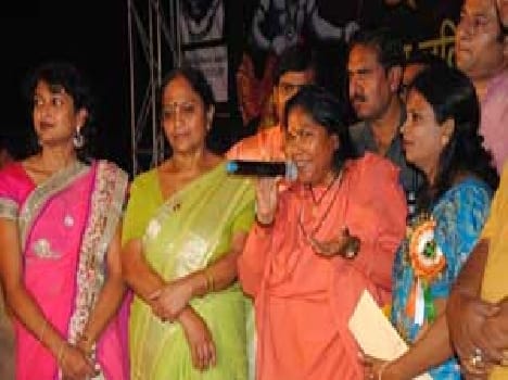 Sadhvi Niranjan Sed, Government Started Mega Food Mart Open In Varanasi