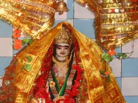 devotee celebrating Shardiya Nawratra in Ballia