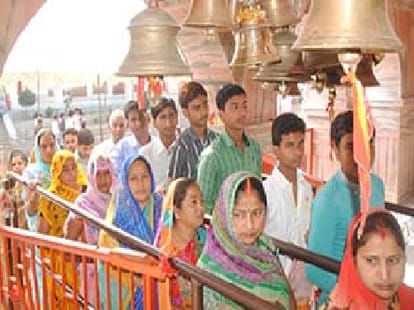 central govt will make 2 crore houses