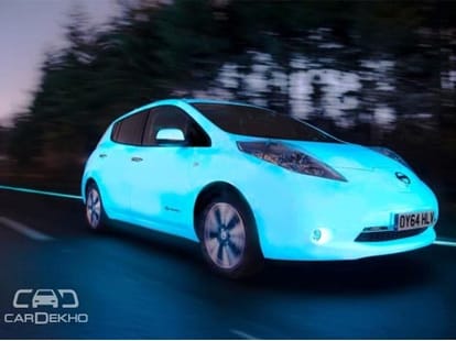 Glow-in-the-dark Nissan Leaf drives on glowing Smart Highway
