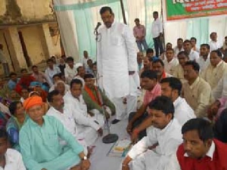 SP against the BJP government