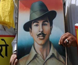 demand of bhagat singh chowk in pakistan on martyr day
