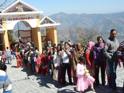 cm virbhadra visit tara maa temple in shimla.