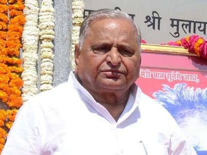 Mulayam Singh Yadav warns his party leader.