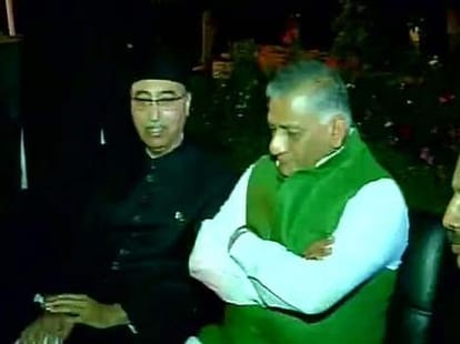 VK singh target on BJP-congress