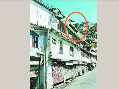 two died in road accidents in solan and shimla.