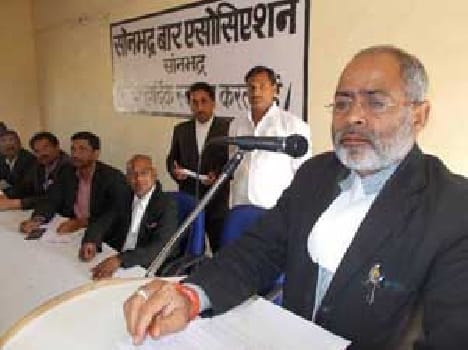 Lawyers for 27 walkout