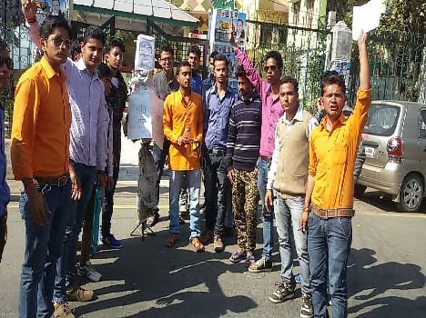 ABVP effigy of the CM and MLA
