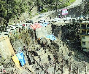 change in shimla traffic plan from 30 march circular road repair halt.