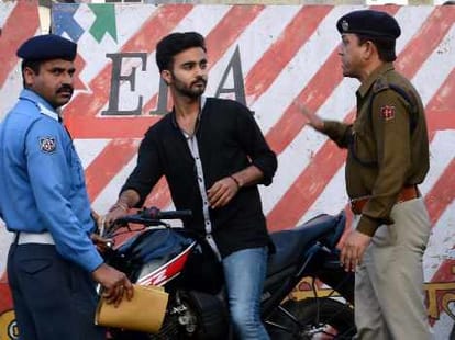 traffic police strict after amar ujala campaign