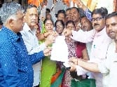 BJP members of the Tehsil Performance at headquarters