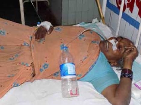 Food poisoning death of father - daughter , wife recruitment