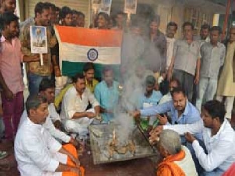 The ritual worship of India to victory