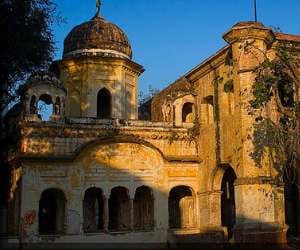 disrespect of gurbani in pakistan gurdwara
