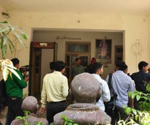 Death of Shailesh Yadav in Lucknow.