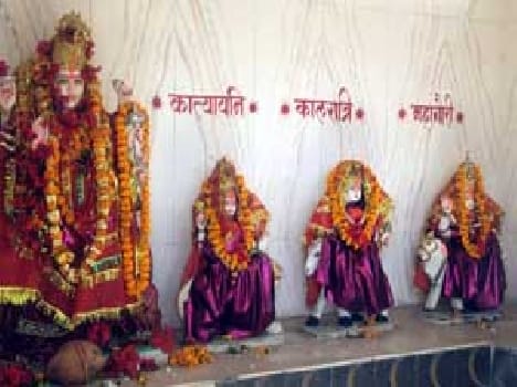 pilgrims descended in Devi court