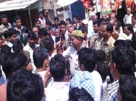 PWD , jammed against police