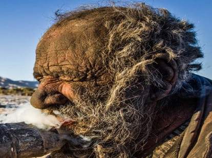 man who has not bathed since 1954
