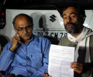 5 issues which are bone of contention in AAP
