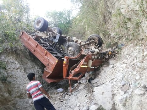 Drop in Gdere dumper , two killed