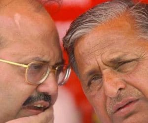 Amar Singh meets to Mulayam again.