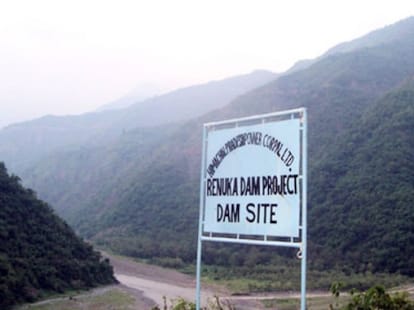 supreme court notice to delhi govt over renuka dam issue.