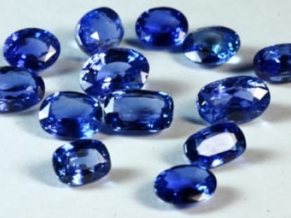 Blue Sapphire Ratna found in pangi valley of chamba.