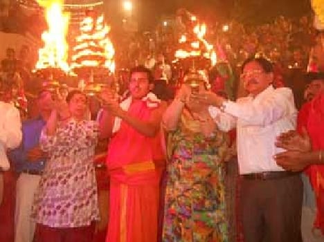 Amid chants of mother Ganga Aarti