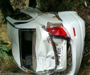 alto car accident mandi.