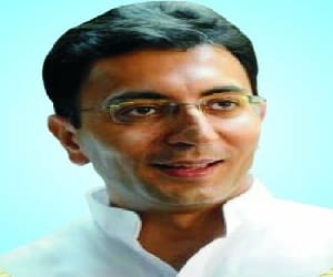 jitin prasad attack on modi government.