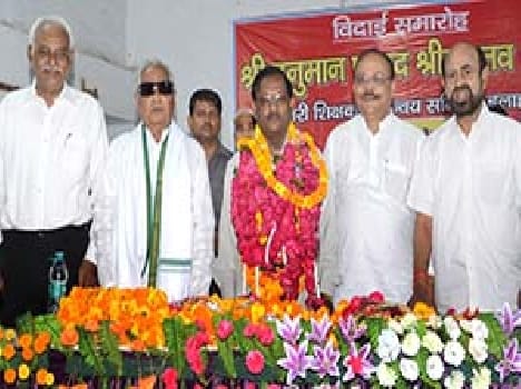 Halla Bol Commission today against president