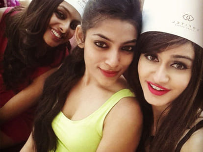 Aditi arya become viral on social media