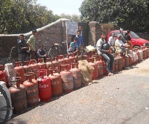  LPG subsidies will not be without a adhar number from January 1