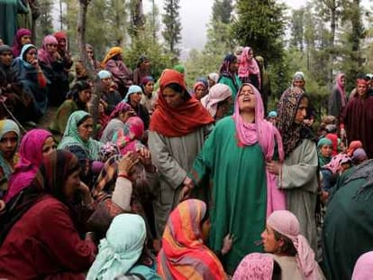 Two dead, 7 feared killed in landslides in JK