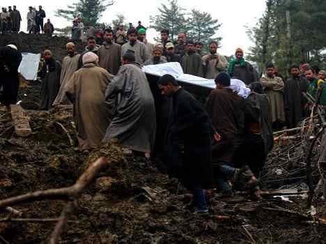 people are afraid of landslide in jammu and kashmir