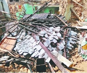 home destroyed in hamirpur.