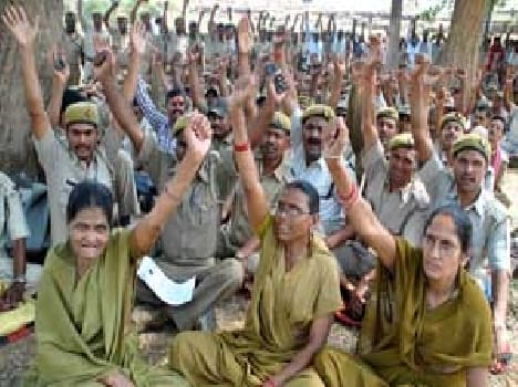 Seven -day walkout ended