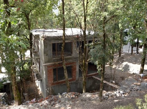 Defying the laws of the region in building Ayarpata