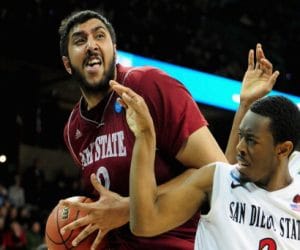 Sim Bhullar becomes first NBA player of Indian descent