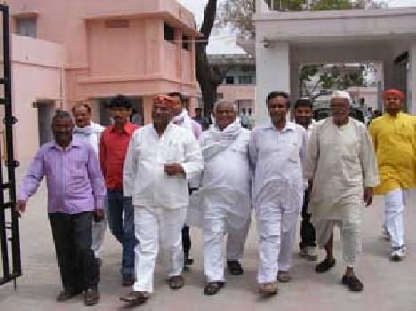 Chhote Lal Yadav robbed