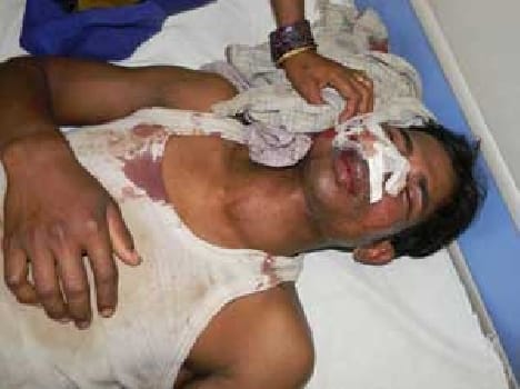 Youth shot dead by miscreants looted 40 thousand