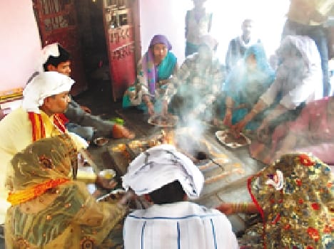 Grand devotees at the temple on Hanuman Jayanti inundation