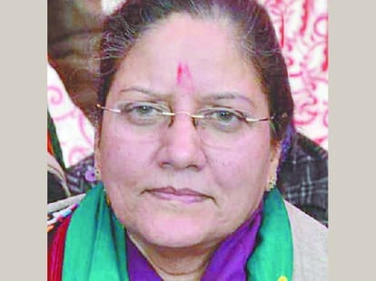 himachal congress women leaders says shame shame deepika padukone.