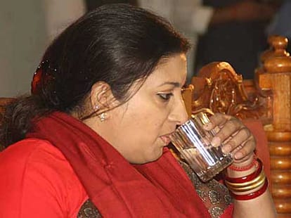 smriti irani visit gangotri and yamunotri dham.