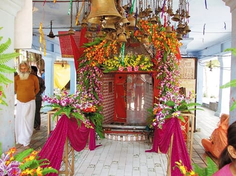 The district was a celebration of the Hanuman Chalisa Hanuman devotees in Jayntimndiron text