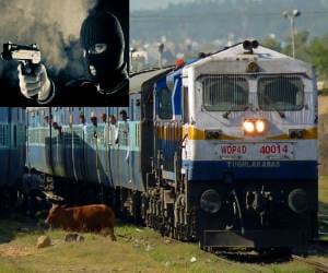 robber rob jammu mail and muri express passenger