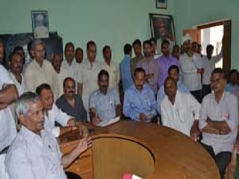 The government promised to meet up Persistence : Chet Narayan