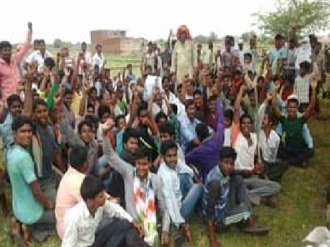 Villegers agenst To Dumping Gargest In Ramana