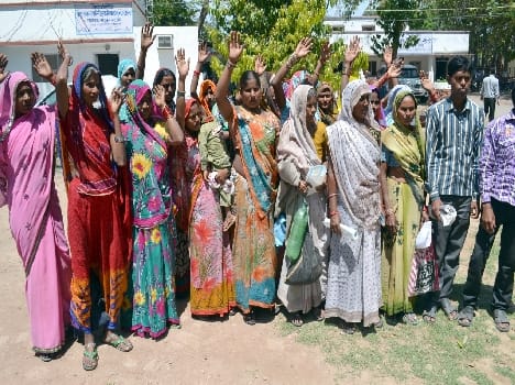 Villagers in the name of socialist pension swindle