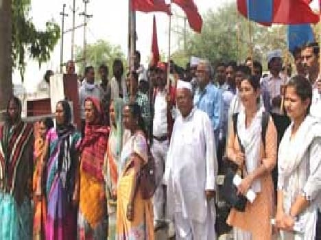 The ordinance rallied against land acquisition
